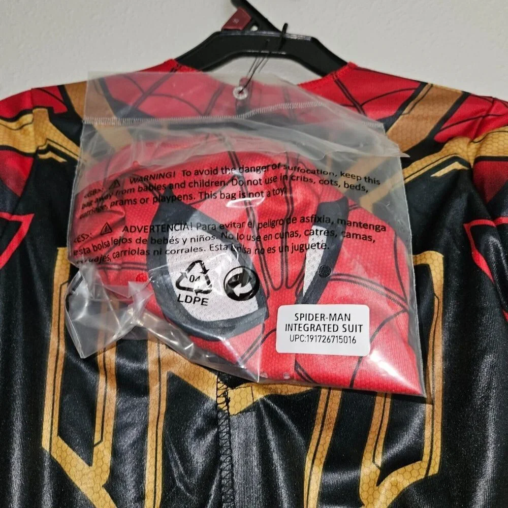 NEW Marvel Spider-Man Integrated Suit Halloween Costume Boys Small Jumpsuit Mask
